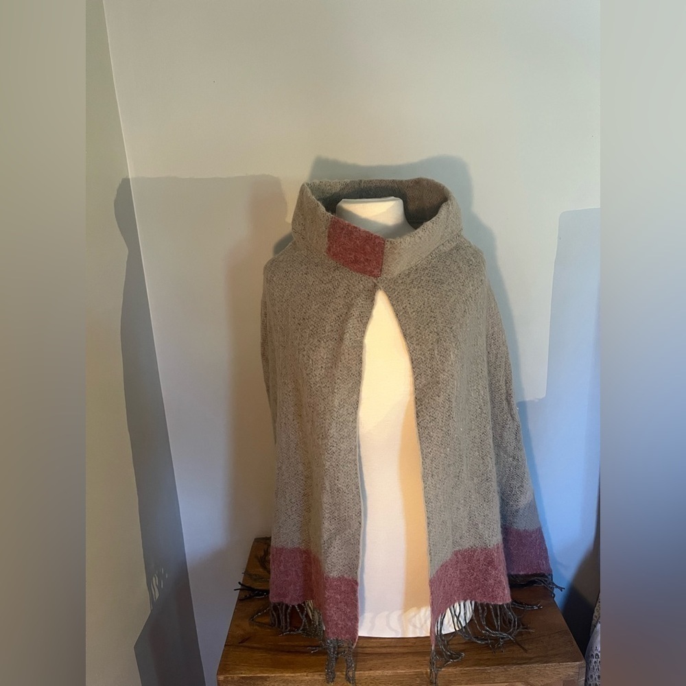 Turtle neck scarf wrap - Picture 5 of 8